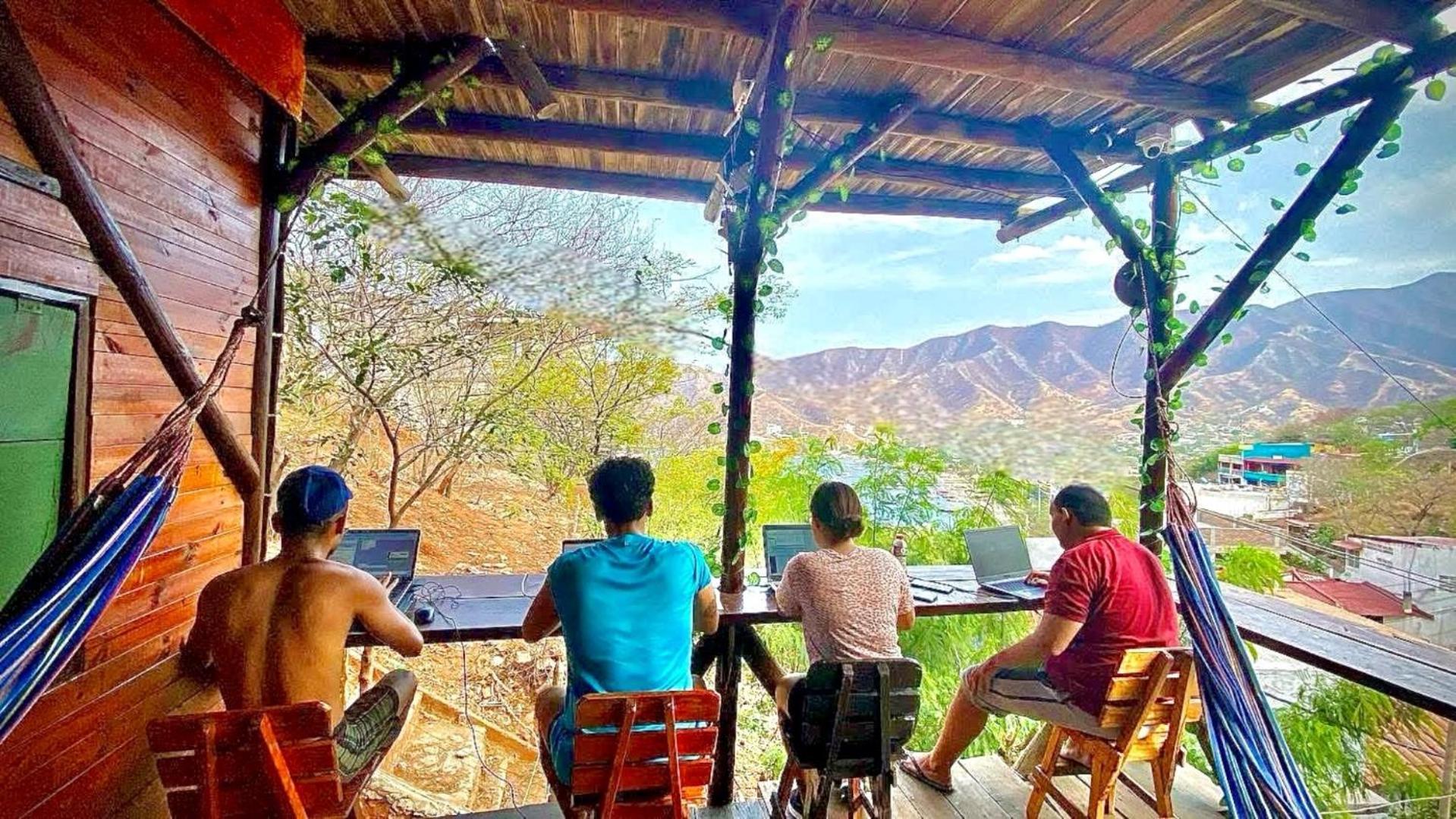 Tamarindo Beach Hostel Taganga Exterior photo